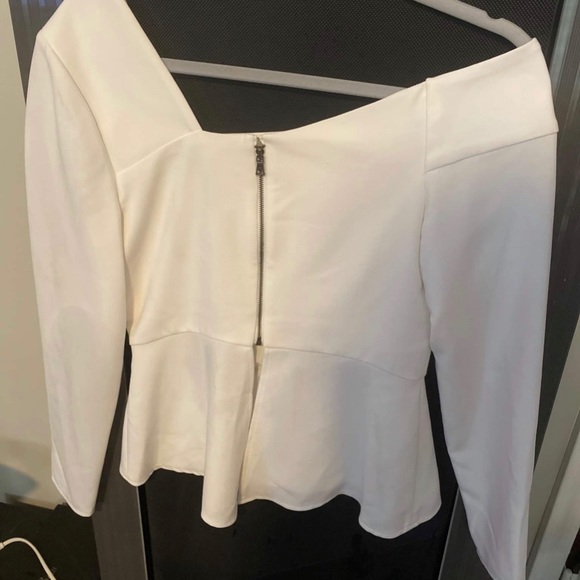 BCBG MaxAzria asymetrical top - Picture 5 of 6